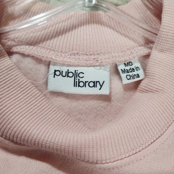 Public Library NWT Le Papillon The Butterfly graphic crop sweatshirt woman sz M - Picture 3 of 7